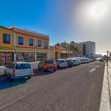 Cozy Two Bedroom In San Blas Golf Del Sur Tenerife サンミゲル・デ・アボナ