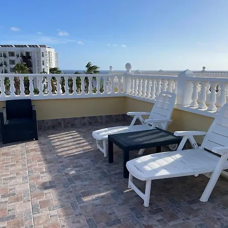 Cozy Two Bedroom In San Blas Golf Del Sur Tenerife サンミゲル・デ・アボナ