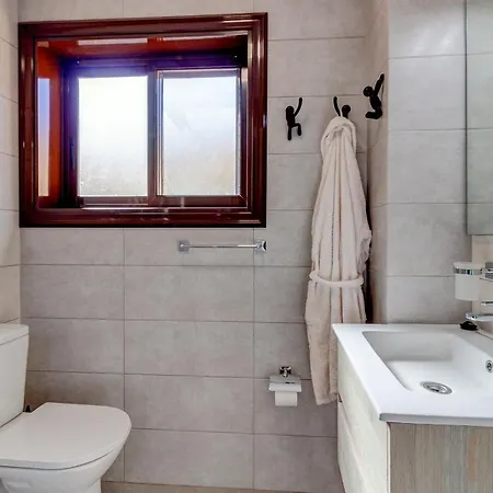 Cozy Two Bedroom In San Blas Golf Del Sur Tenerife Apartment *